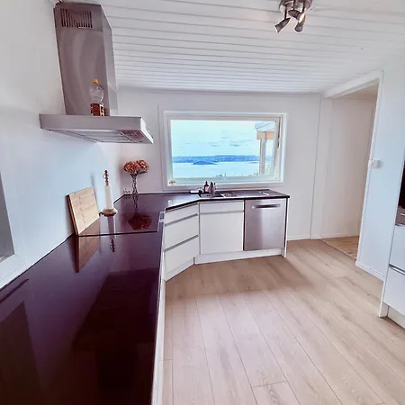 Cherfull 2 Bedrooms Oksval