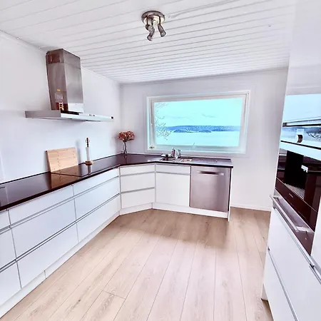 Cherfull 2 Bedrooms * Oksval